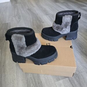 UGG  Brooklyn Sunburst Suede Boot